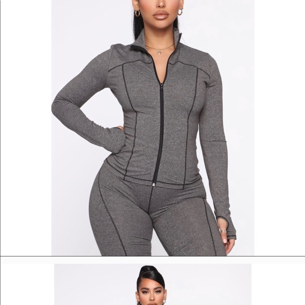 🍑Fashion Nova Grey Workout Top🍑